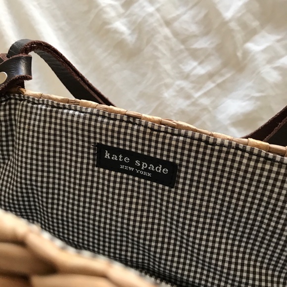 🌸 Kate Spade Daisy Basket Bag 🌸 - Picture 5 of 5